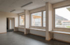 Schulraumprovisorium Falletsche: Fensterfront
